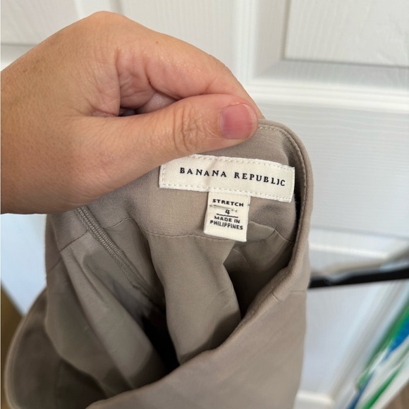 Banana Republic Light Tan Beige Knee-Length Pencil Skirt 4 Criss Cross Waist - Picture 6 of 6